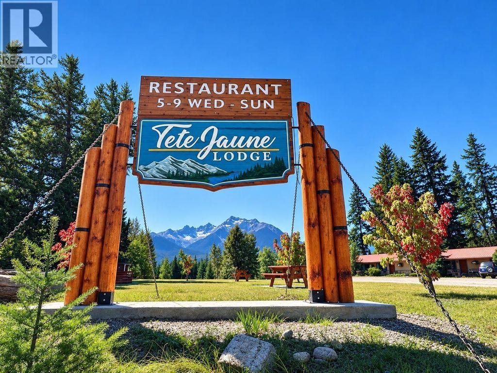 11957 L'heureux (tete Jaune Lodge), Valemount