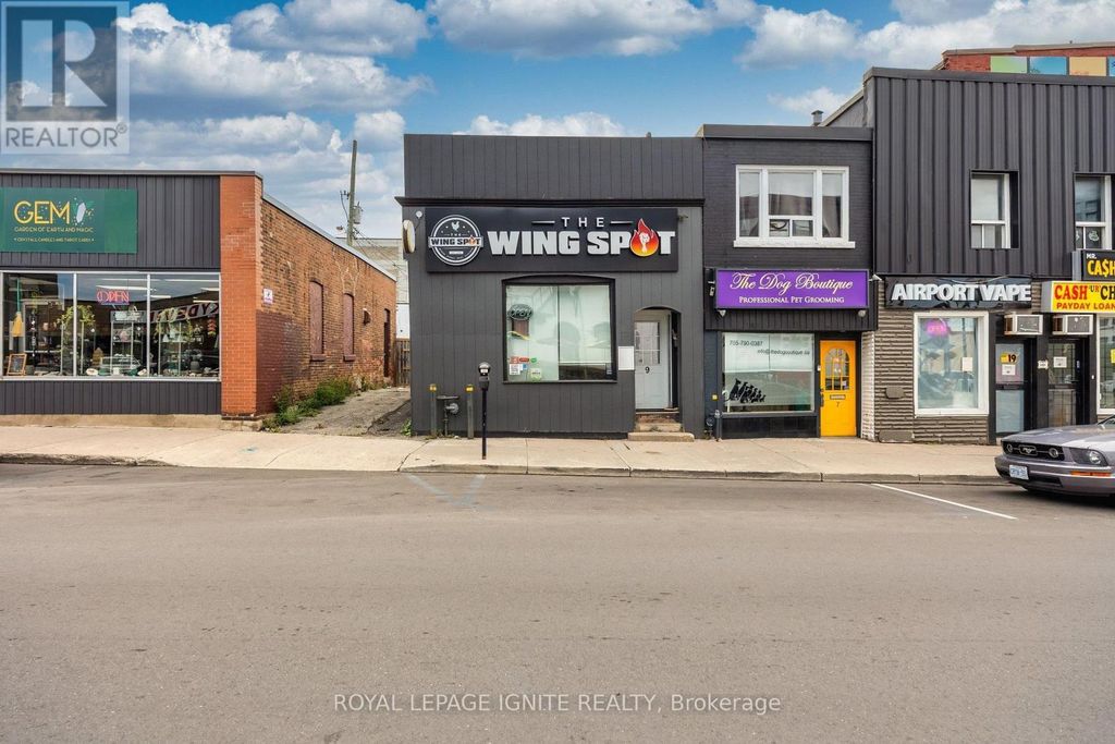 9 Clappterton Street, Barrie (city Centre)