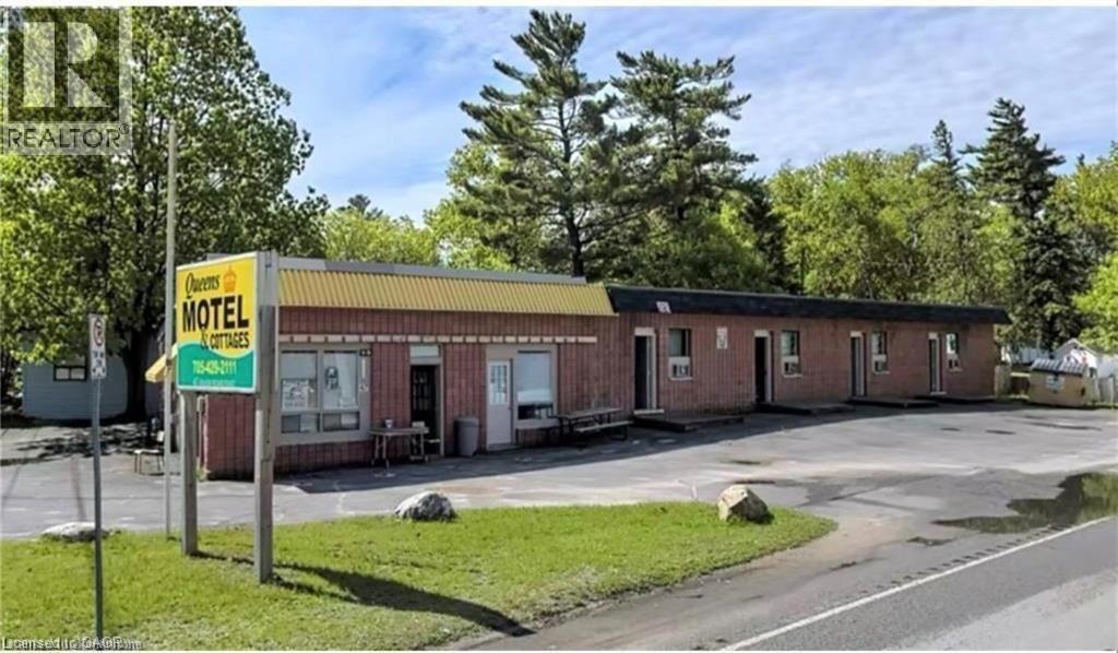 47 River Road E, Wasaga Beach