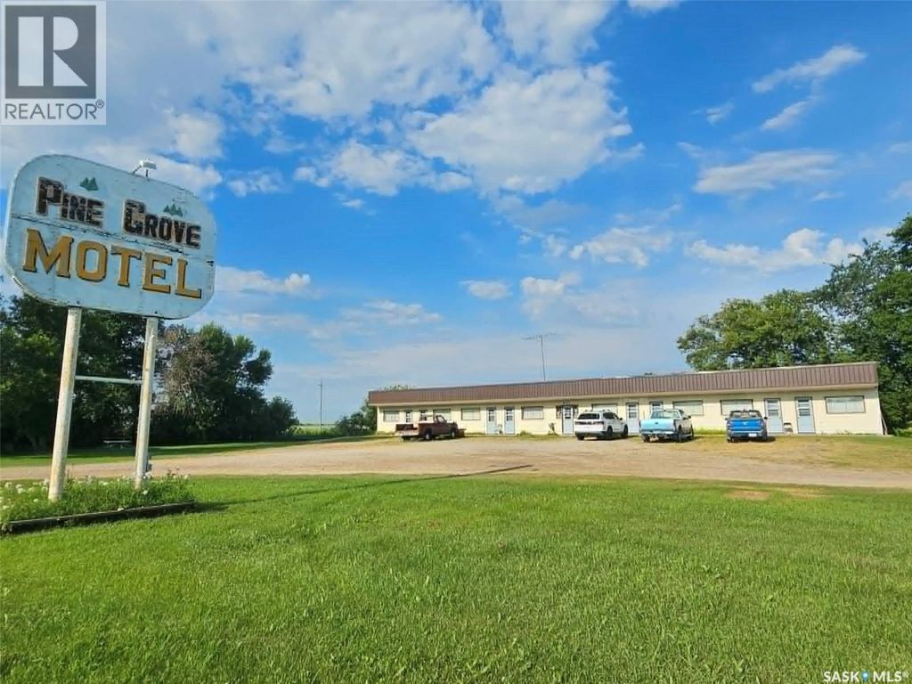15686 9 Highway, Good Lake Rm No. 274
