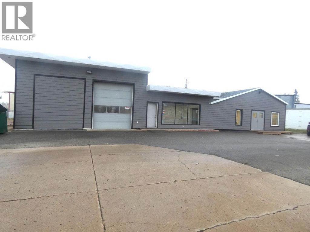 5001 2 Highway, Pouce Coupe
