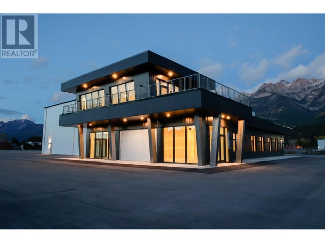 5310 Fairmont Airport Road, Fairmont Hot Springs