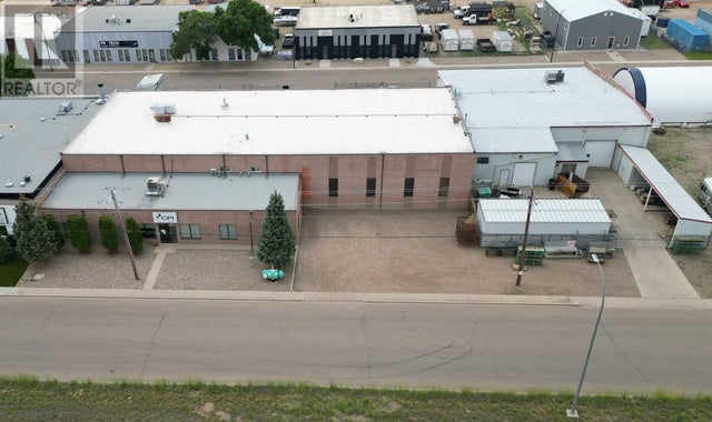 1954 10 Avenue Nw, Medicine Hat