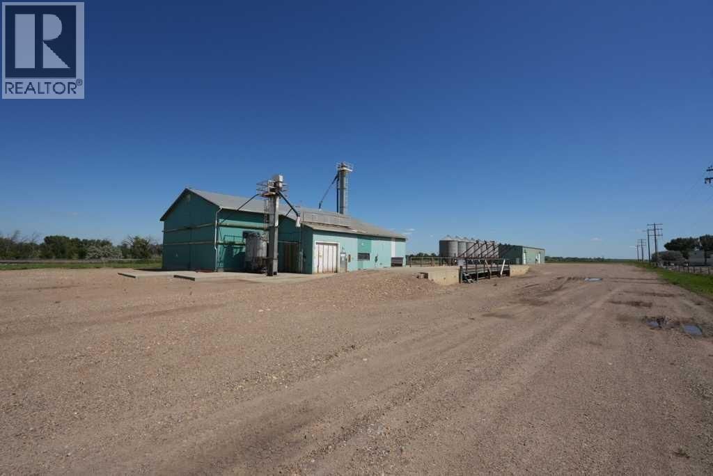 184075 7 Street E, Rural Newell, County Of