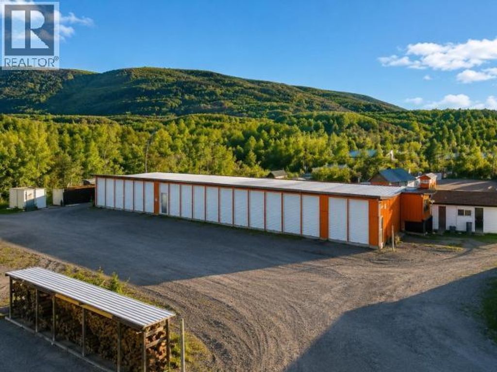 70 Mcquesten Rd, Faro