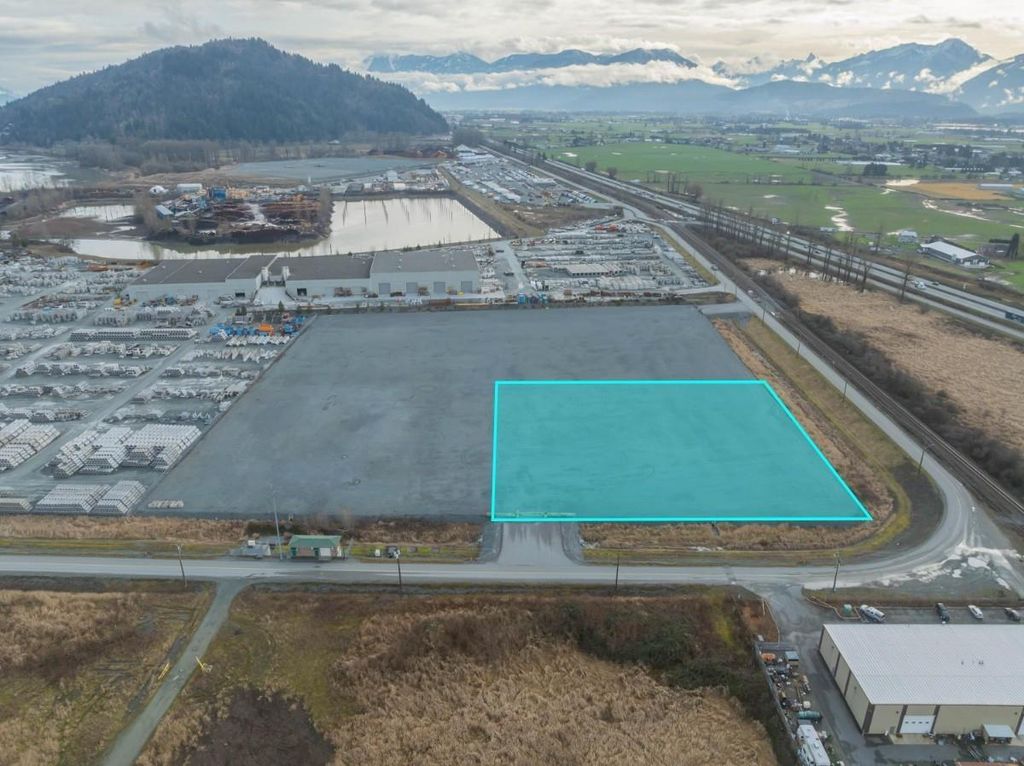 7560 Cannor Road|greendale, Chilliwack