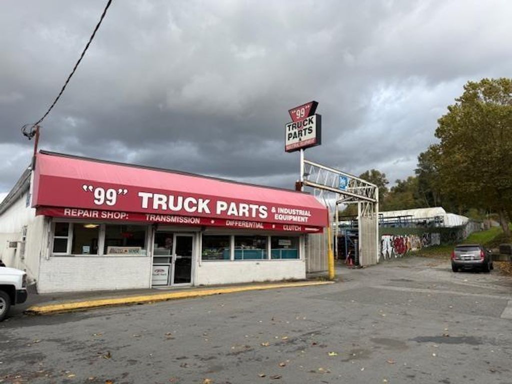 12905-12993 King George Boulevard, Surrey