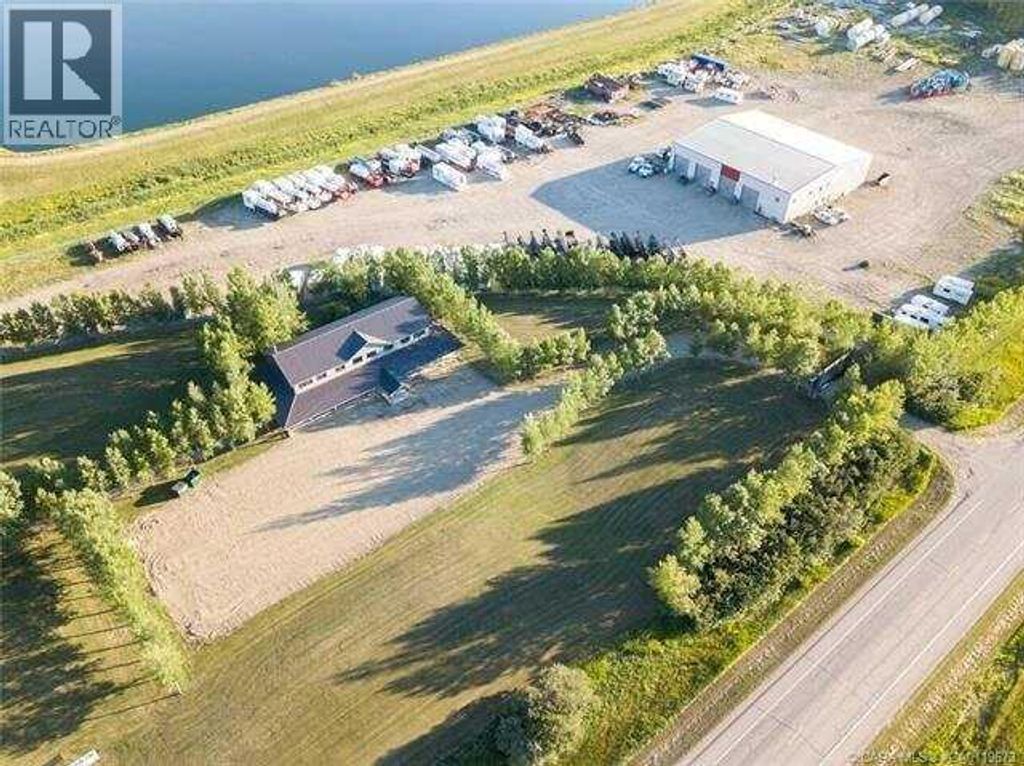 8 30 Street, Sylvan Lake