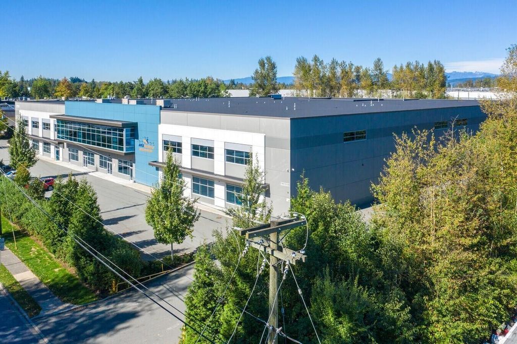 27515 56 Avenue, Langley