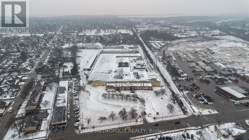 5881 Thorold Stone Road, Niagara Falls (church's Lane)