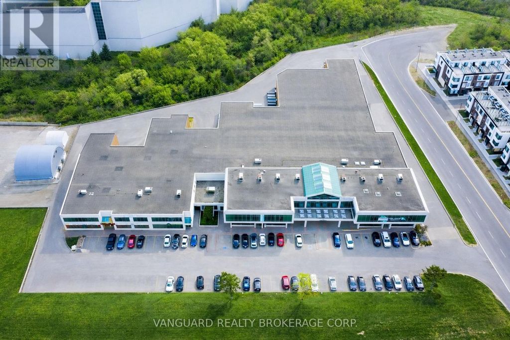 3 - 7941 Jane Street, Vaughan (concord)