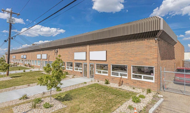 Building 12855 141 Street, Edmonton