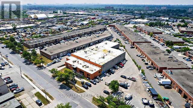 157 Toryork Drive, Toronto (humber Summit)