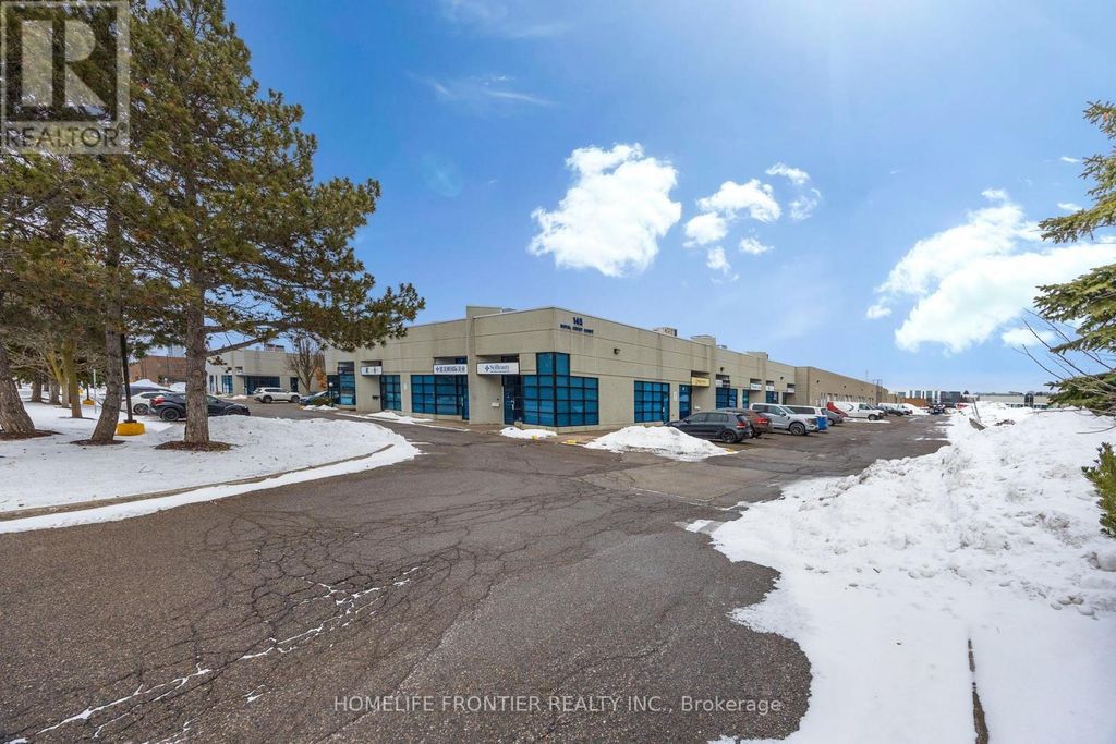 14 - 145 Royal Crest Court, Markham (milliken Mills West)