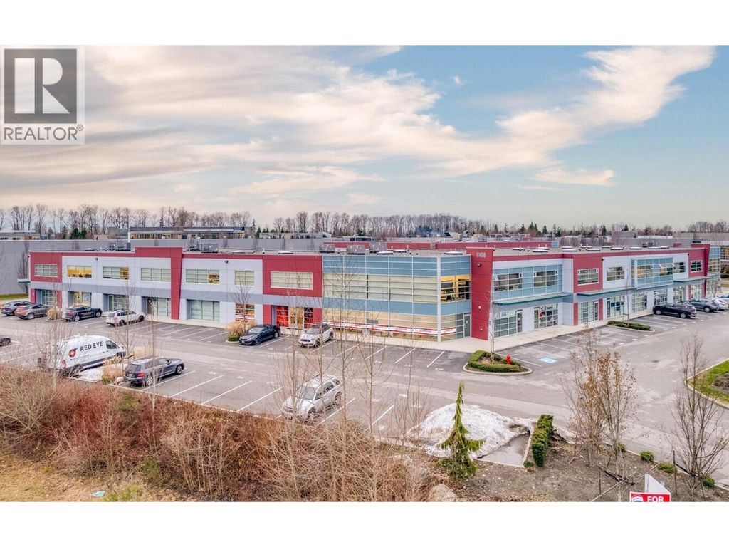 107 5108 North Fraser Way, Burnaby