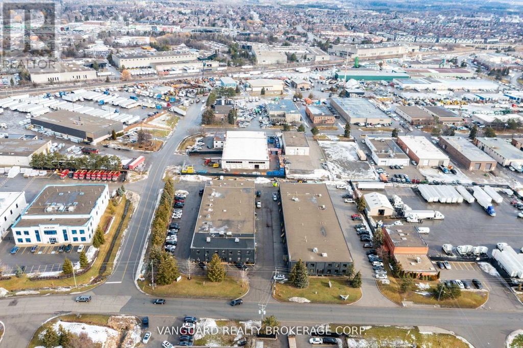 9 - 11 Holland Drive, Caledon (bolton West)