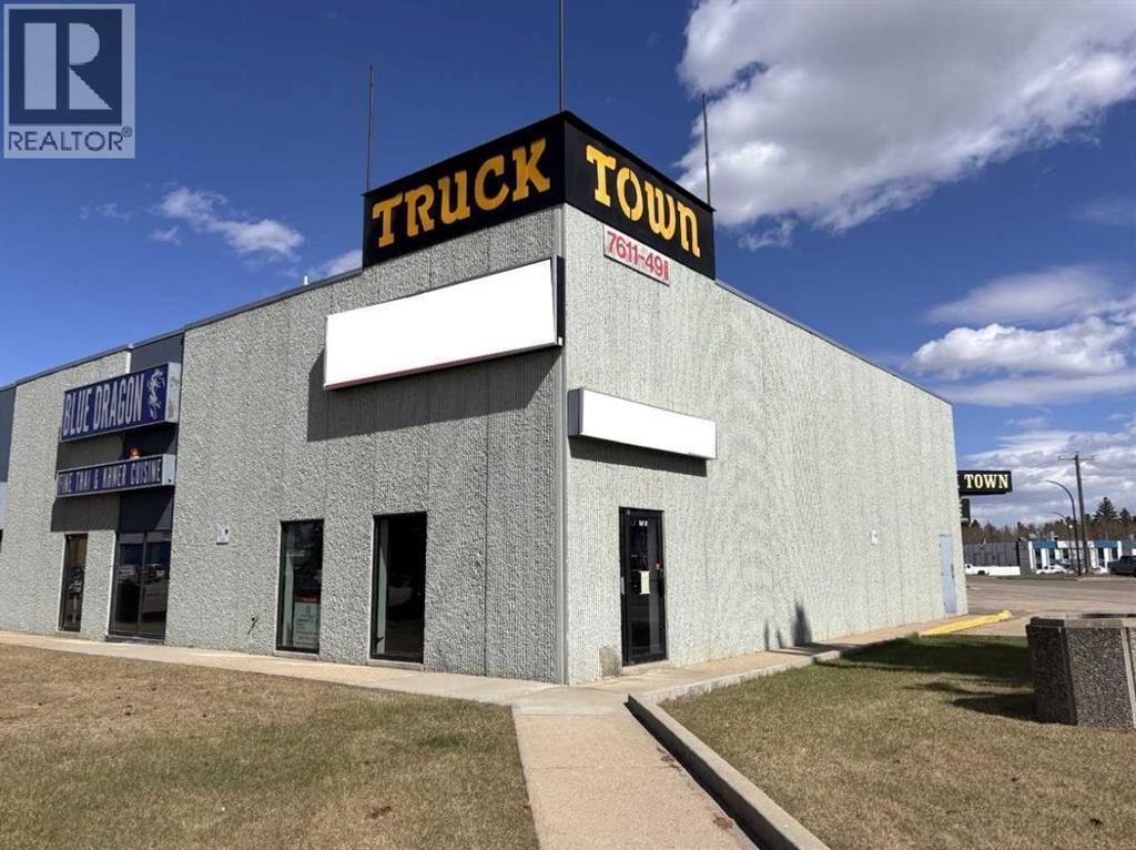 1 & 3, 7611 49 Avenue, Red Deer