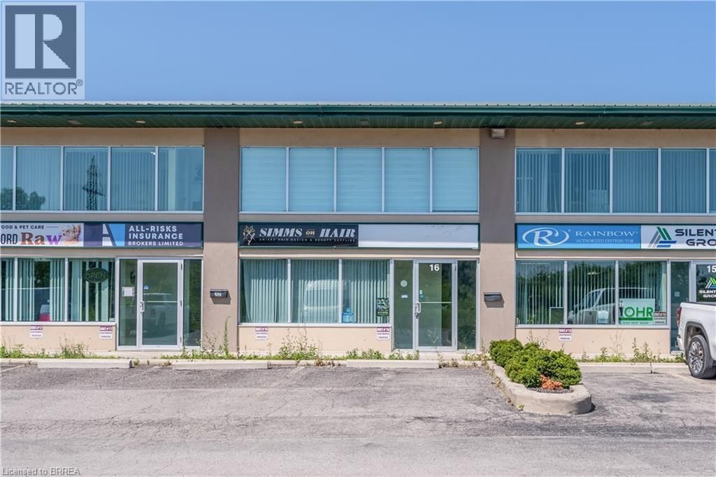 340 Henry Street Unit# 16 Lower, Brantford