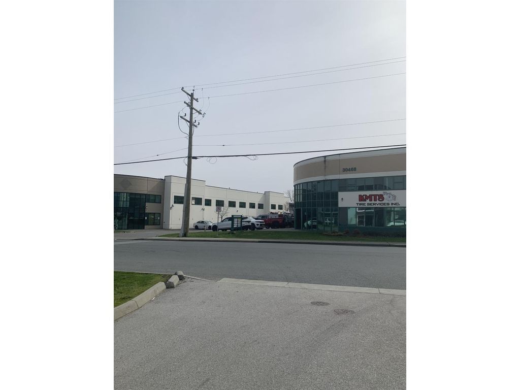 104 30468 Great Northern Avenue, Abbotsford