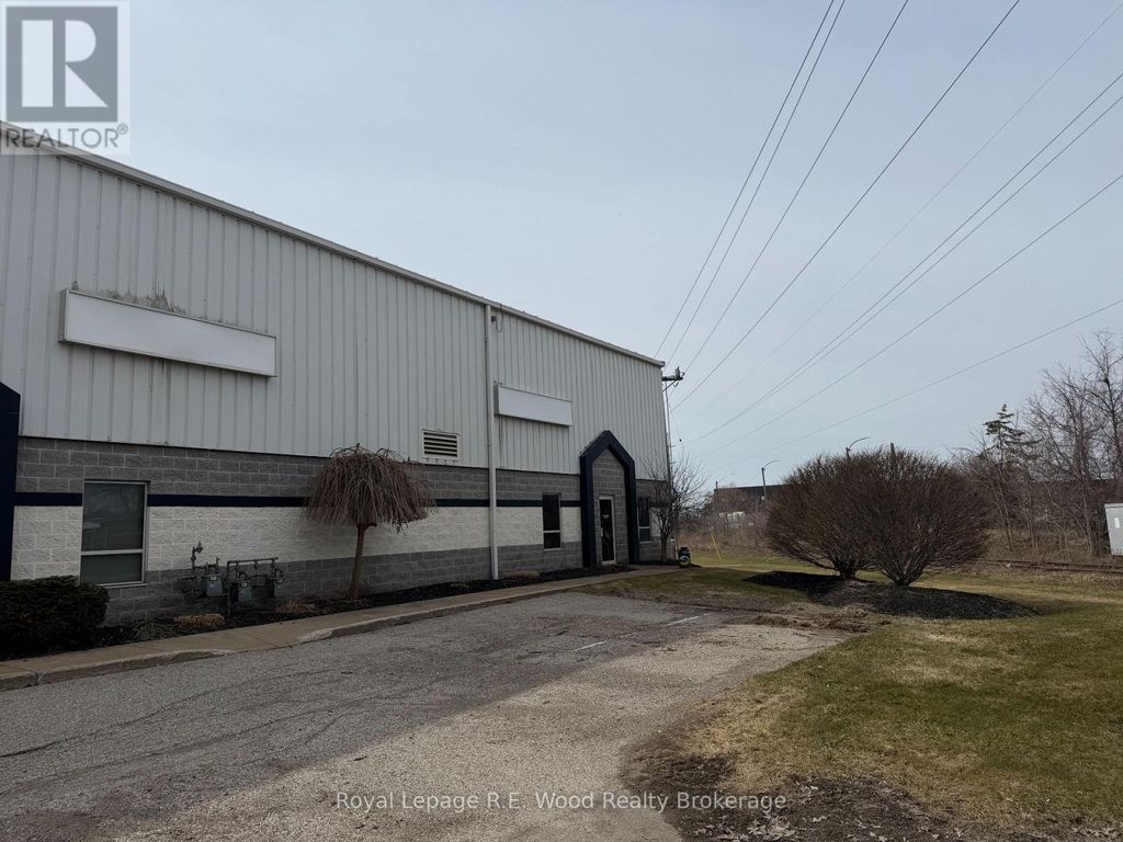 Unit E - 131 Townline Road, Tillsonburg