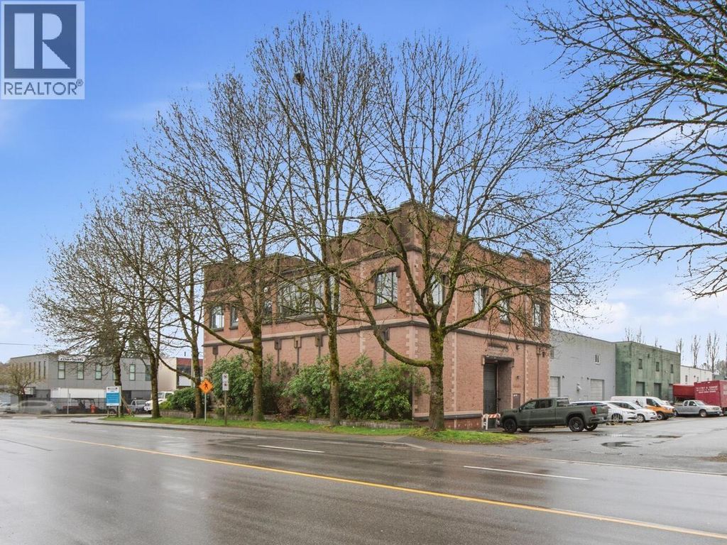 1496 Rupert Street, North Vancouver