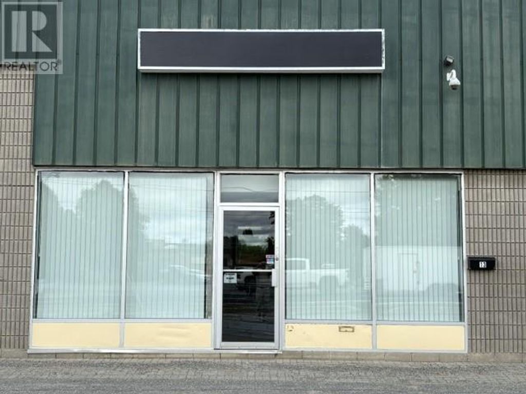 868 Falconbridge Road Unit# 13, Sudbury