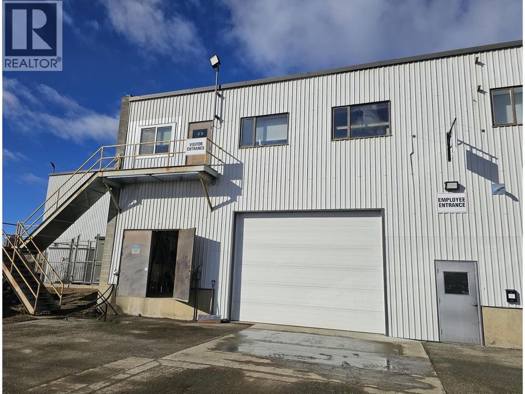 1655 River Road, Prince George