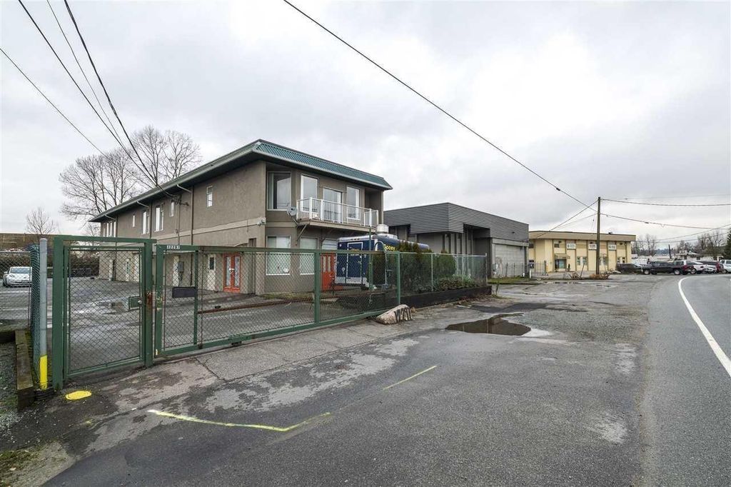 12297 Industrial Road, Surrey