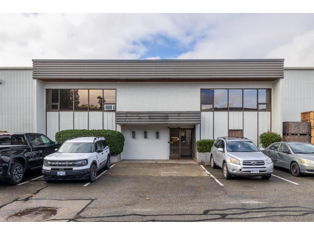 18911 96 Avenue, Surrey