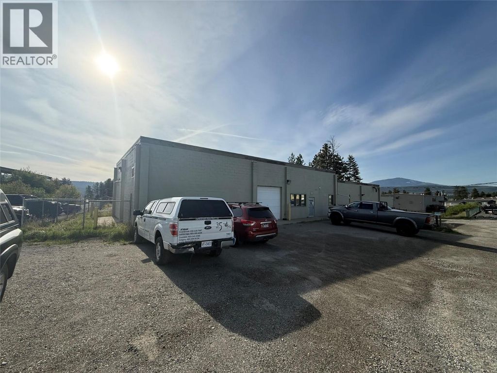 708-710 Industrial #3 Road, Cranbrook