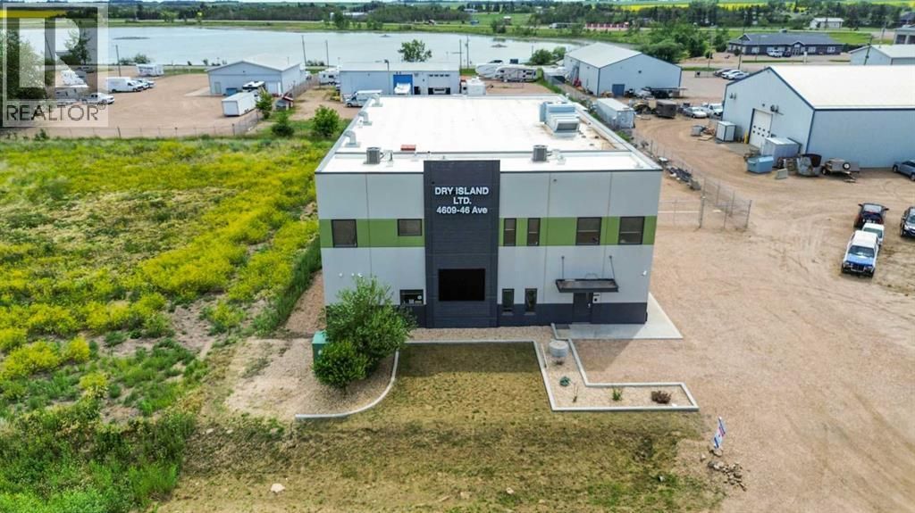 4609 46 Avenue, Stettler