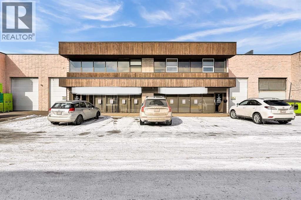 8 & 10, 3510 27 Street Ne, Calgary