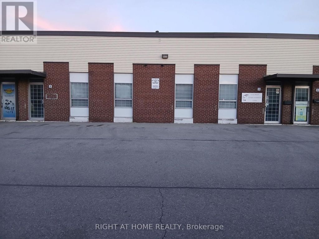 8 & 9 - 120 Midwest Road, Toronto (dorset Park)