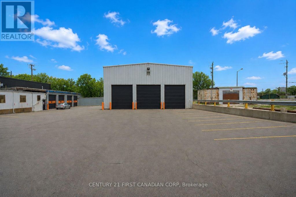 Unit C - 400 Wellington Street N, Hamilton (industrial Sector)