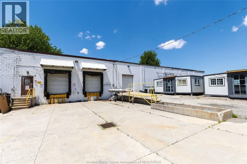 8323 Dover Center Line, Chatham-Kent