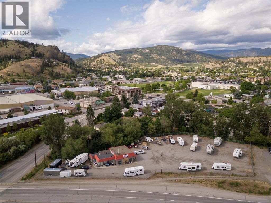 14400 97 Highway, Summerland