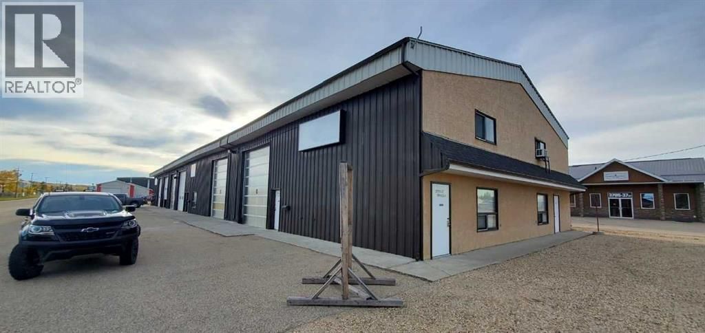 3701 37 Street, Whitecourt