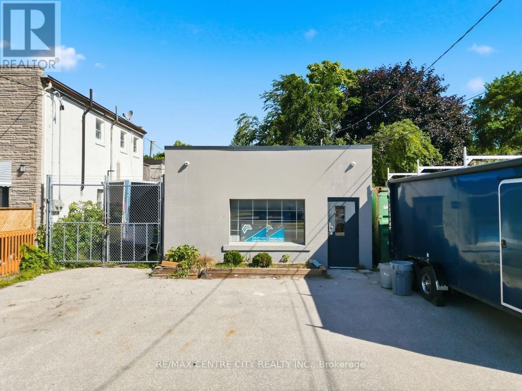 1188 Frances Street, London East (east M)