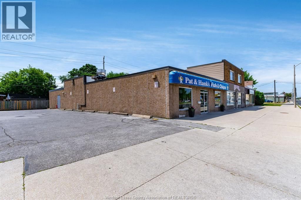 3163 Tecumseh Road East, Windsor