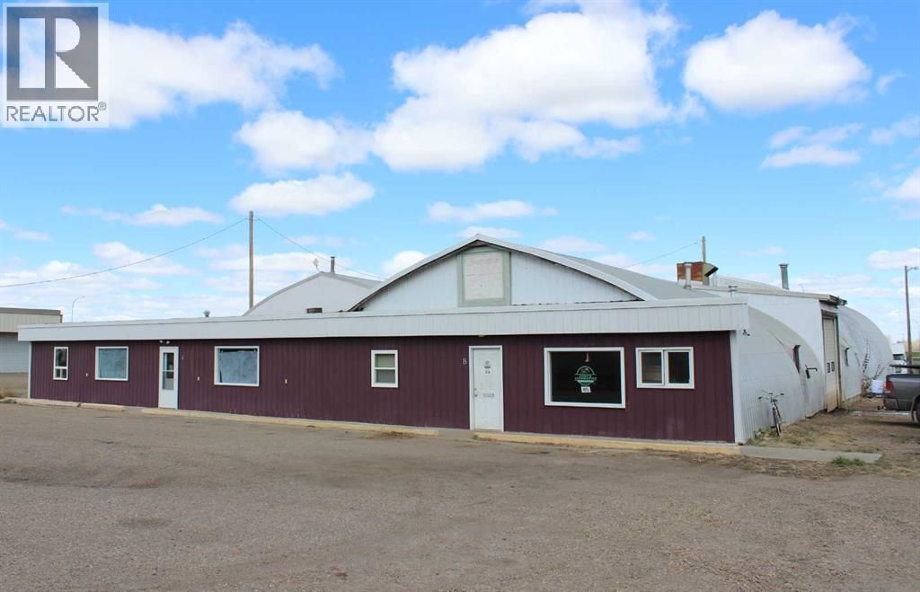 143078 15 Avenue W, Rural Newell, County Of