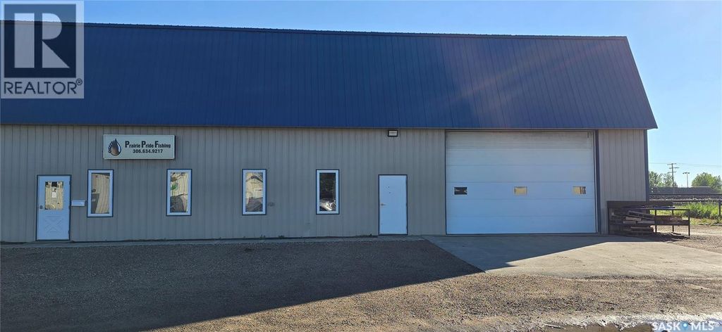 B 1009 6th Street, Estevan