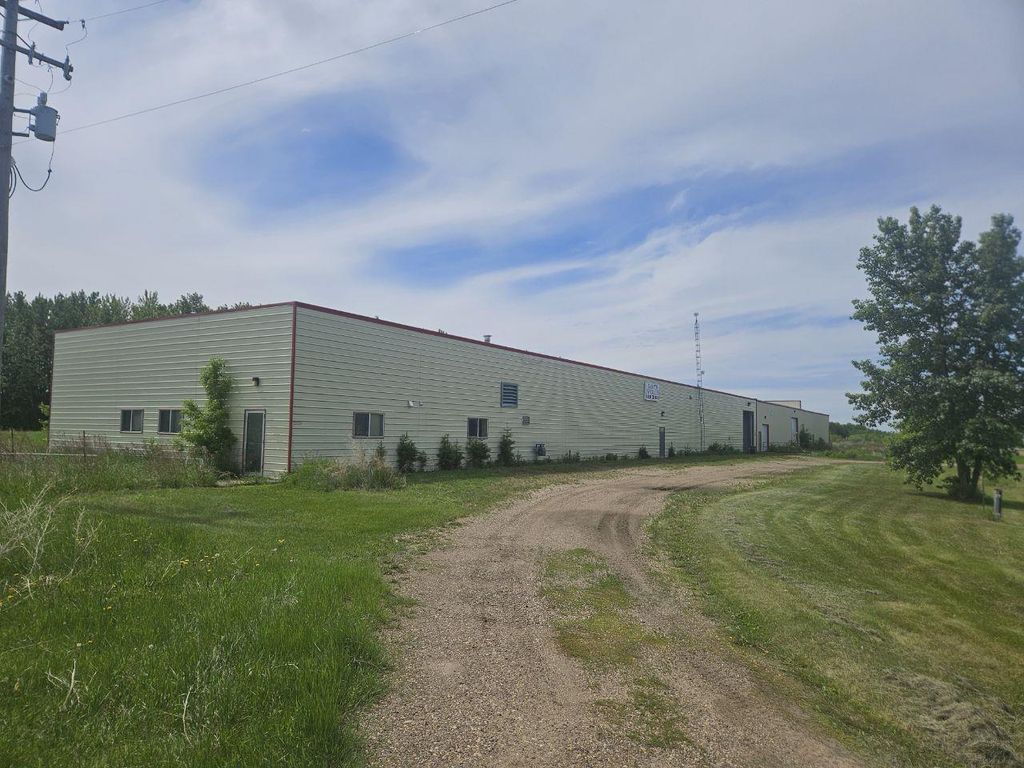 5317 50 Avenue, Andrew