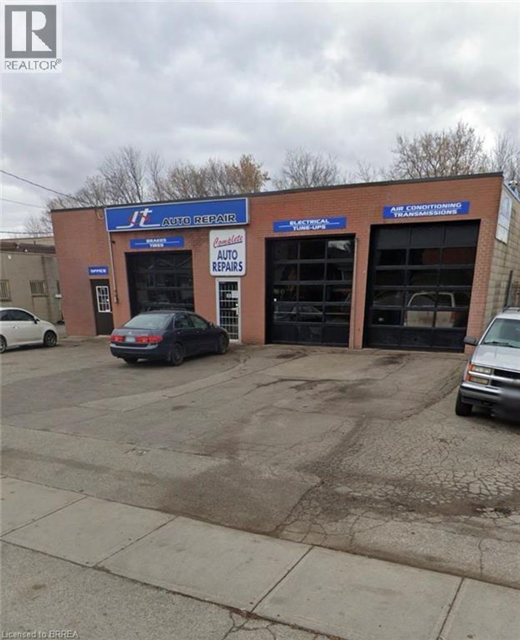 122 Grey Street, Brantford