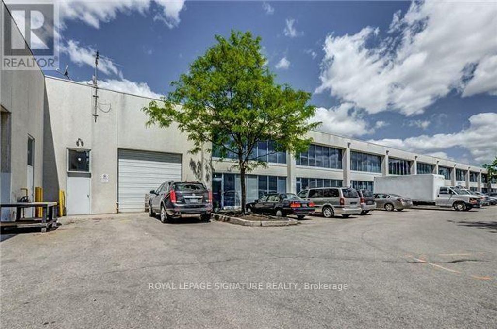9 - 130 Industry Street, Toronto (brookhaven-Amesbury)