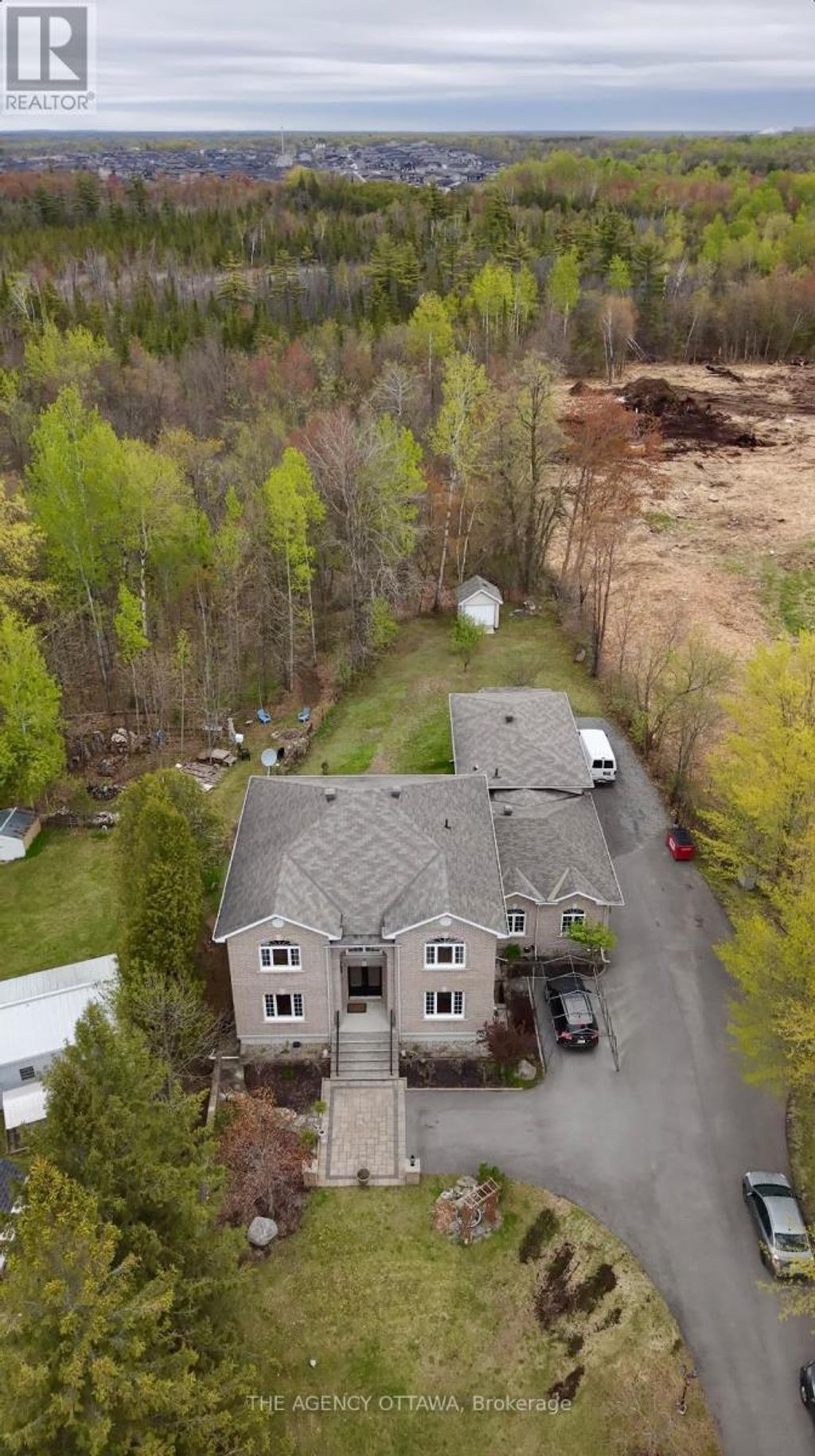 4633 Albion Road, Ottawa