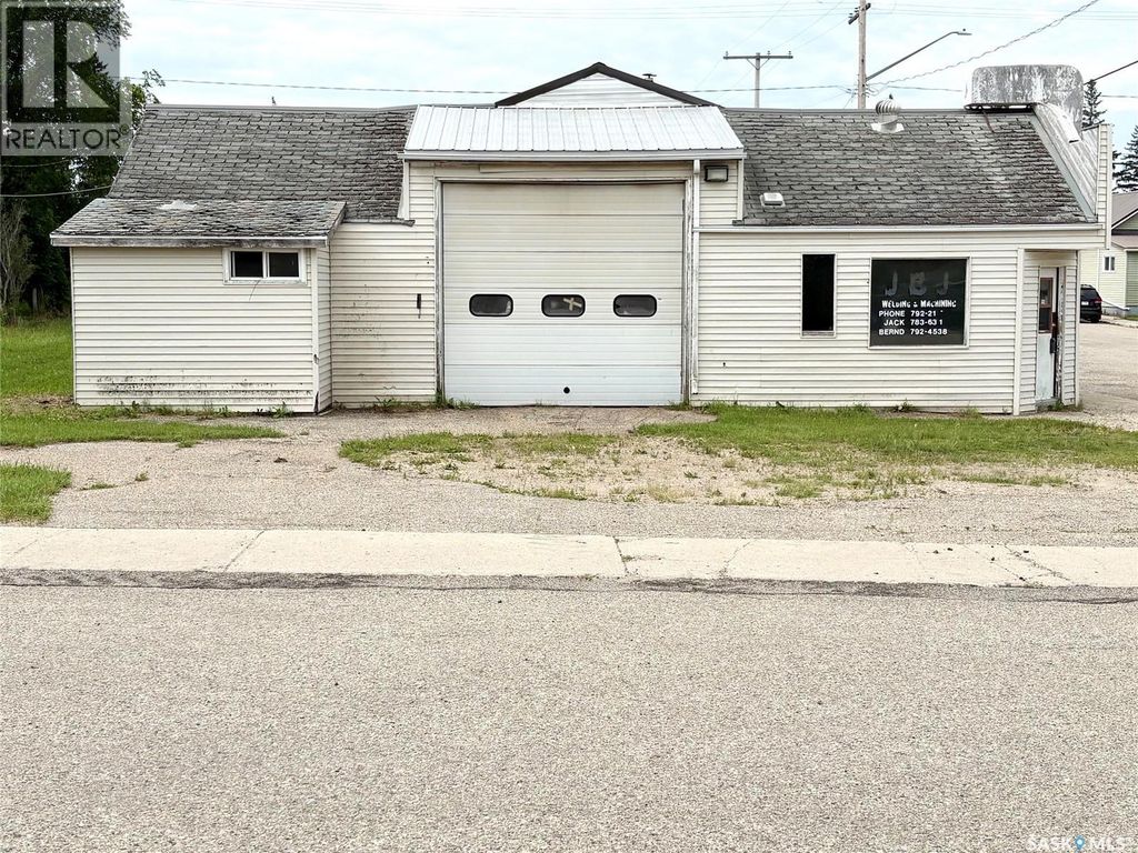 316 Taylor Avenue, Springside
