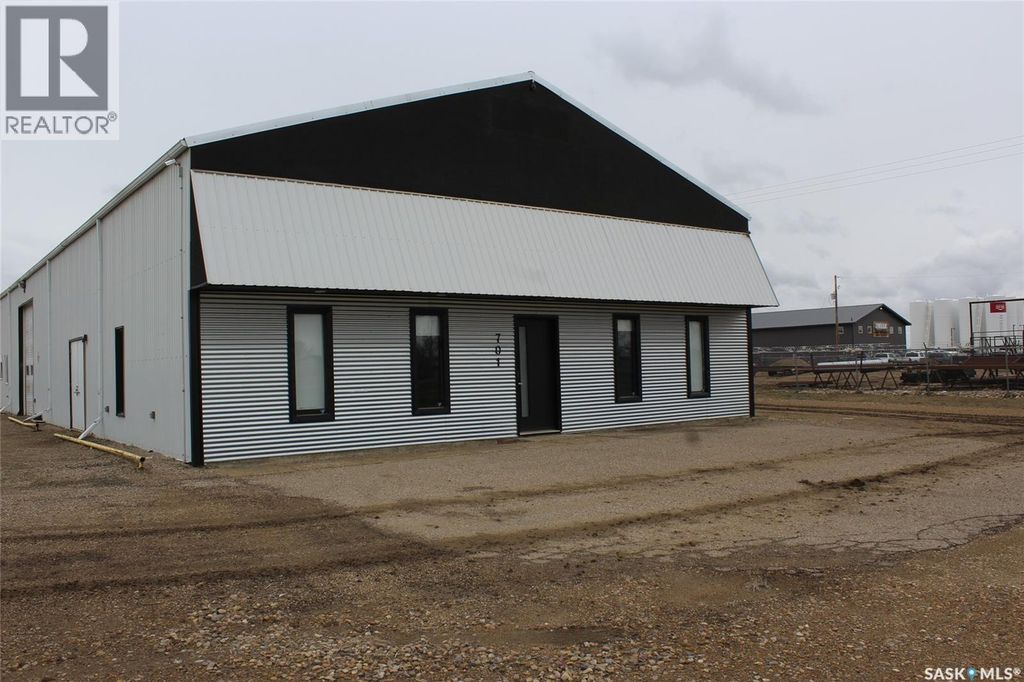 701 37 Highway, Shaunavon