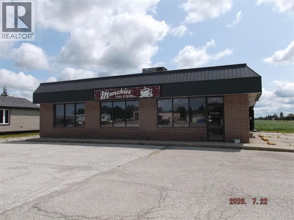 4206 Oil Heritage Road Unit# Oil Heritage Road, Petrolia