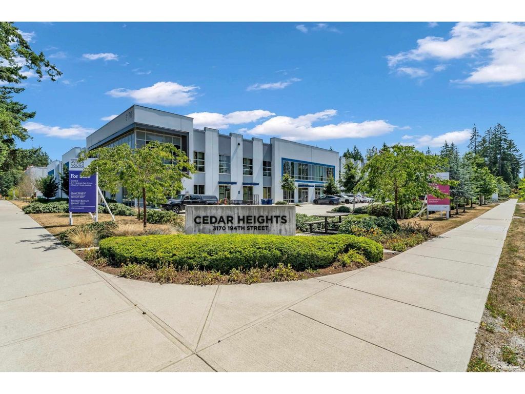 102 3170 194 Street, White Rock