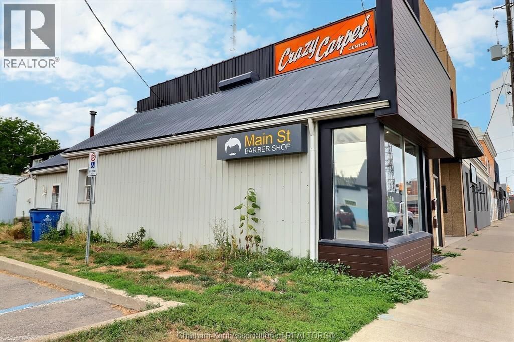 220 Queen Street, Chatham